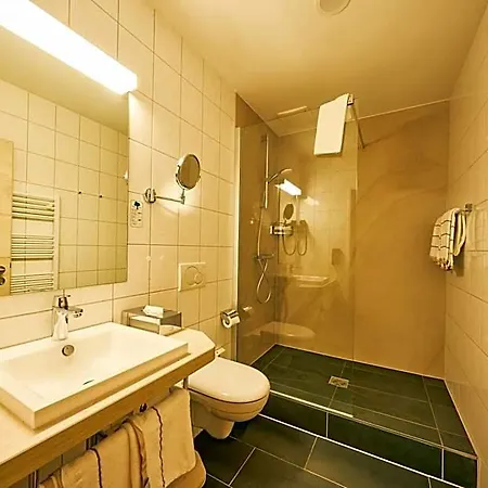 Dorf Wangerland منتجع شيلينغ